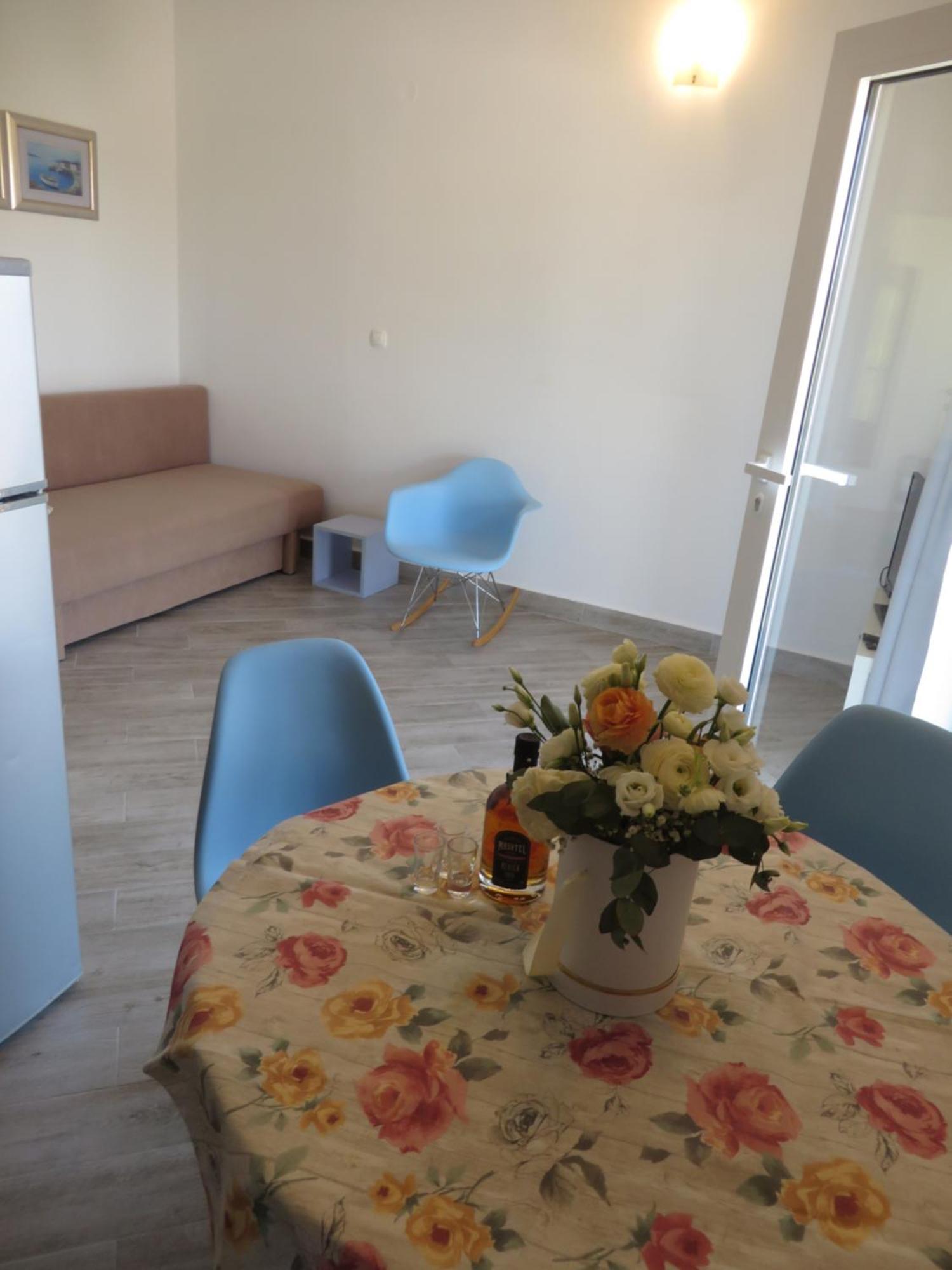 Apartments Tonka Pakoštane 部屋 写真