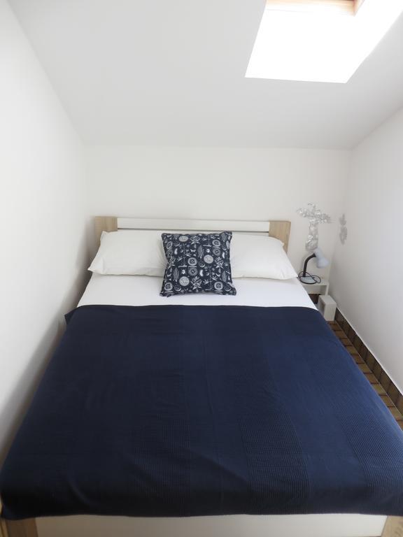 Apartments Tonka Pakoštane 部屋 写真